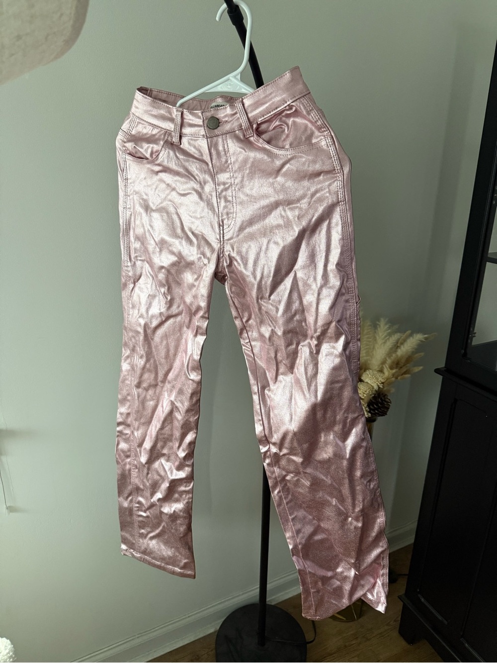 Pull&Bear Shimmering Rose Pink Straight-Leg Pants